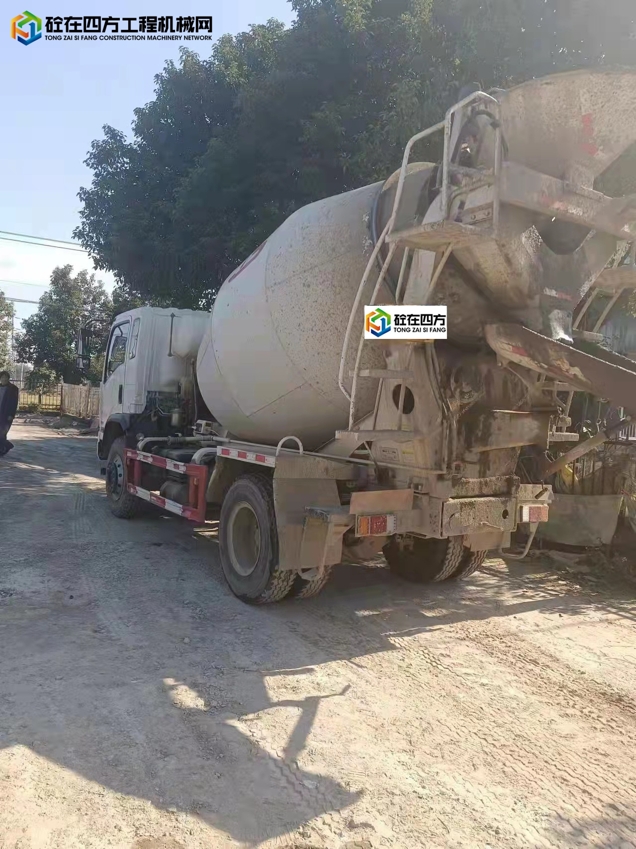 https://images.tongzsf.com/tong/truck_machine/20211203/161a9bb23b4746.jpg