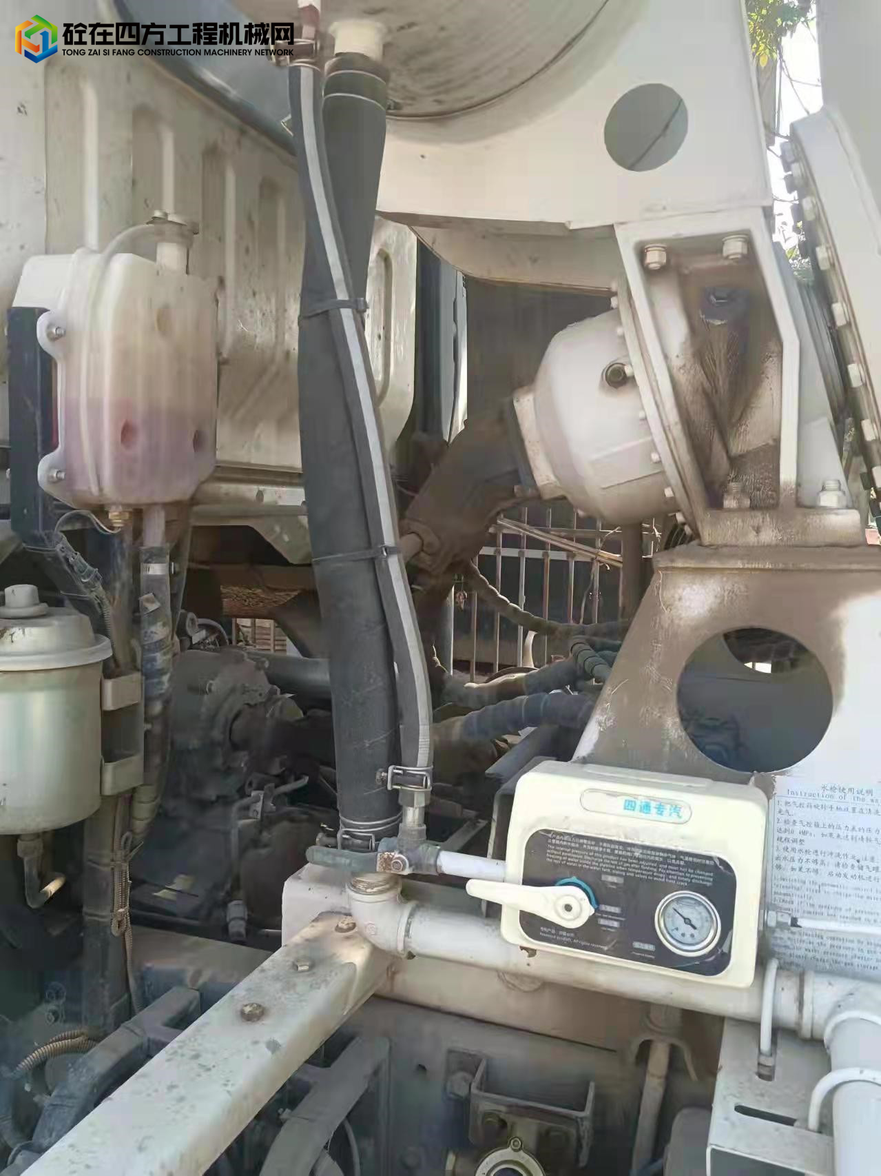 https://images.tongzsf.com/tong/truck_machine/20211203/161a9bb24f30a0.jpg