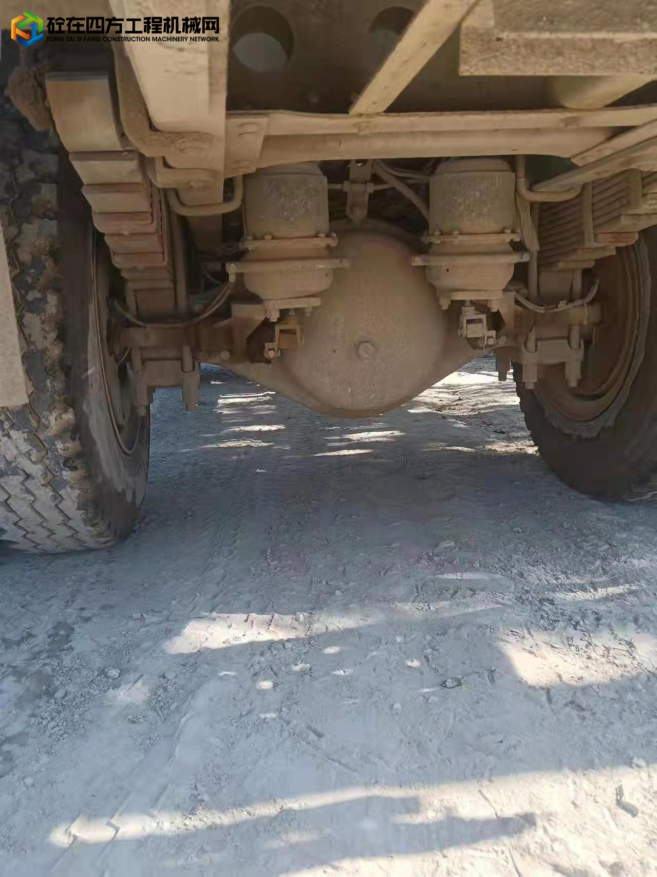 https://images.tongzsf.com/tong/truck_machine/20211203/161a9bb289857d.jpg