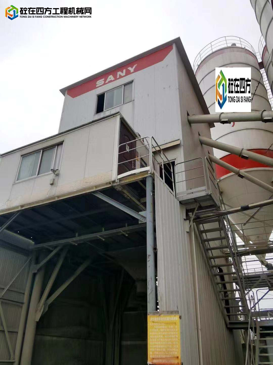 https://images.tongzsf.com/tong/truck_machine/20211203/161a9c5ce07d01.jpg