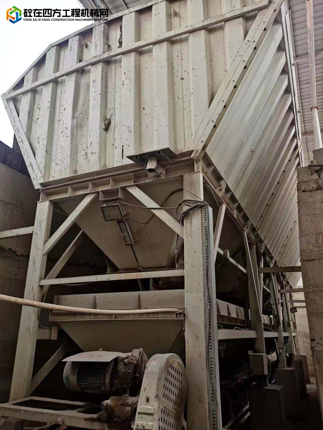 https://images.tongzsf.com/tong/truck_machine/20211203/161a9c5d0406b0.jpg