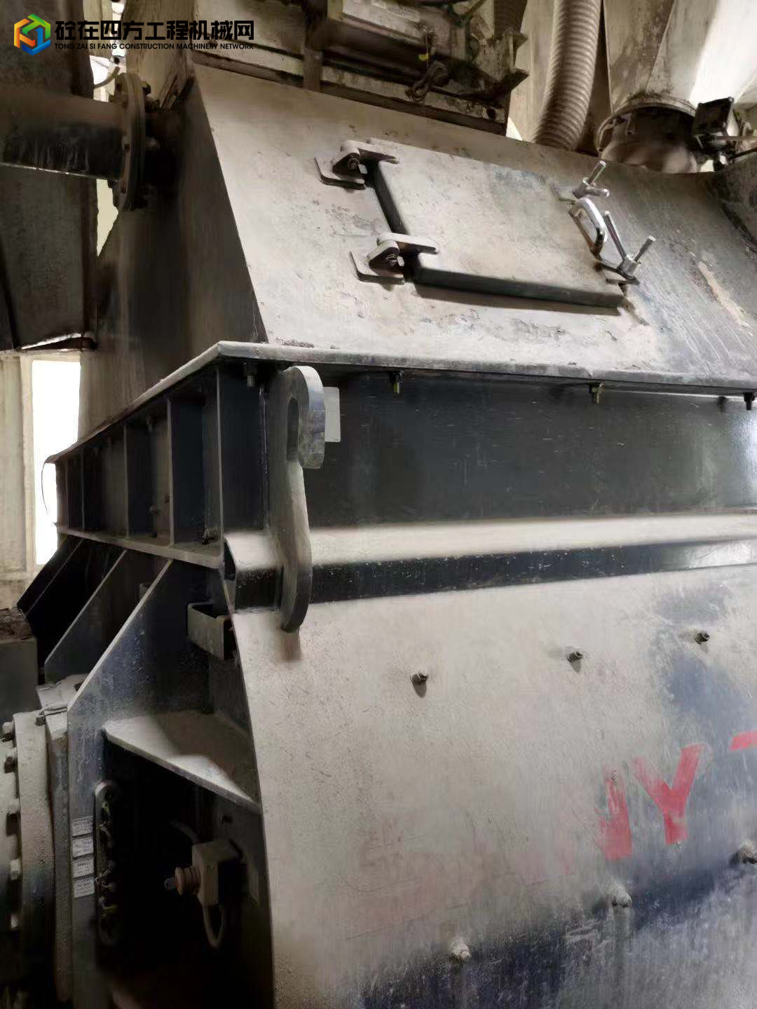 https://images.tongzsf.com/tong/truck_machine/20211203/161a9c5d354213.jpg