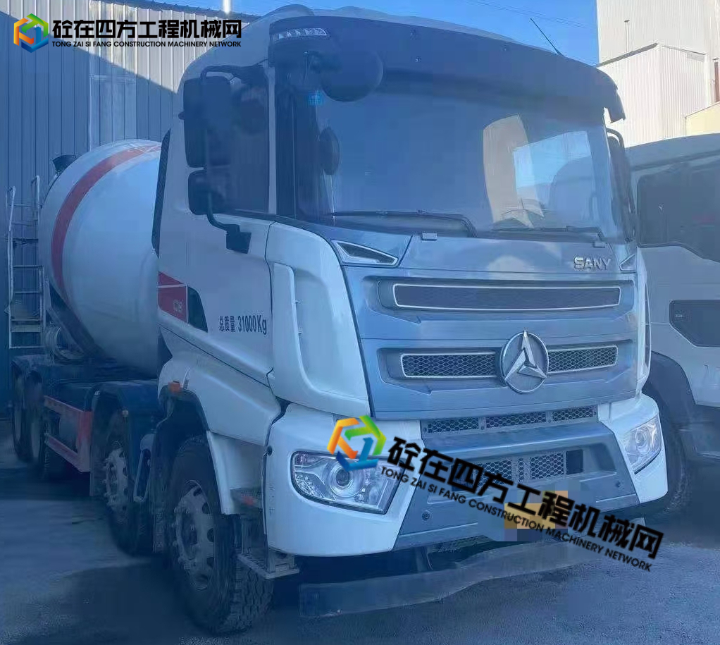 https://images.tongzsf.com/tong/truck_machine/20211203/161aa0d72078b7.jpg