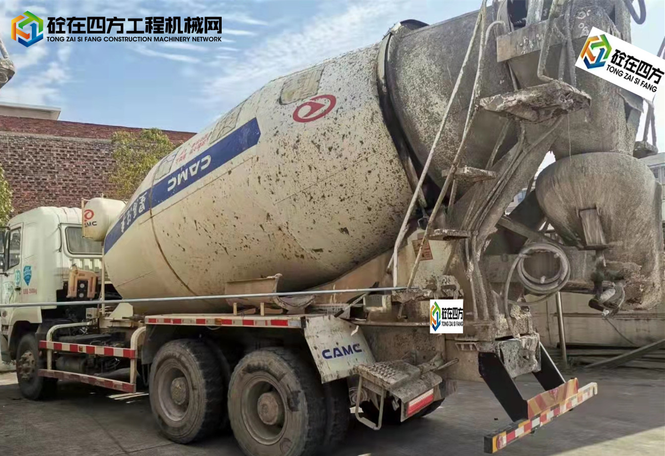 https://images.tongzsf.com/tong/truck_machine/20211204/161ab1aab12cb5.jpg