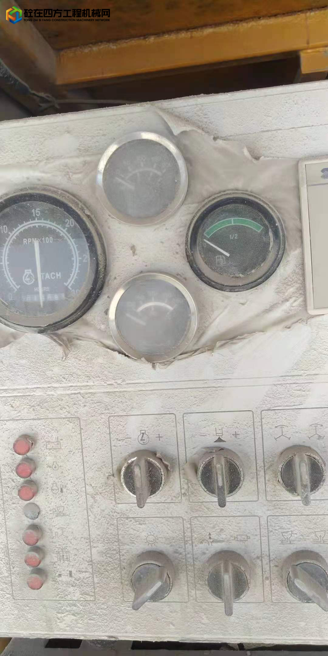 https://images.tongzsf.com/tong/truck_machine/20211204/161ab1daa4f06c.jpg