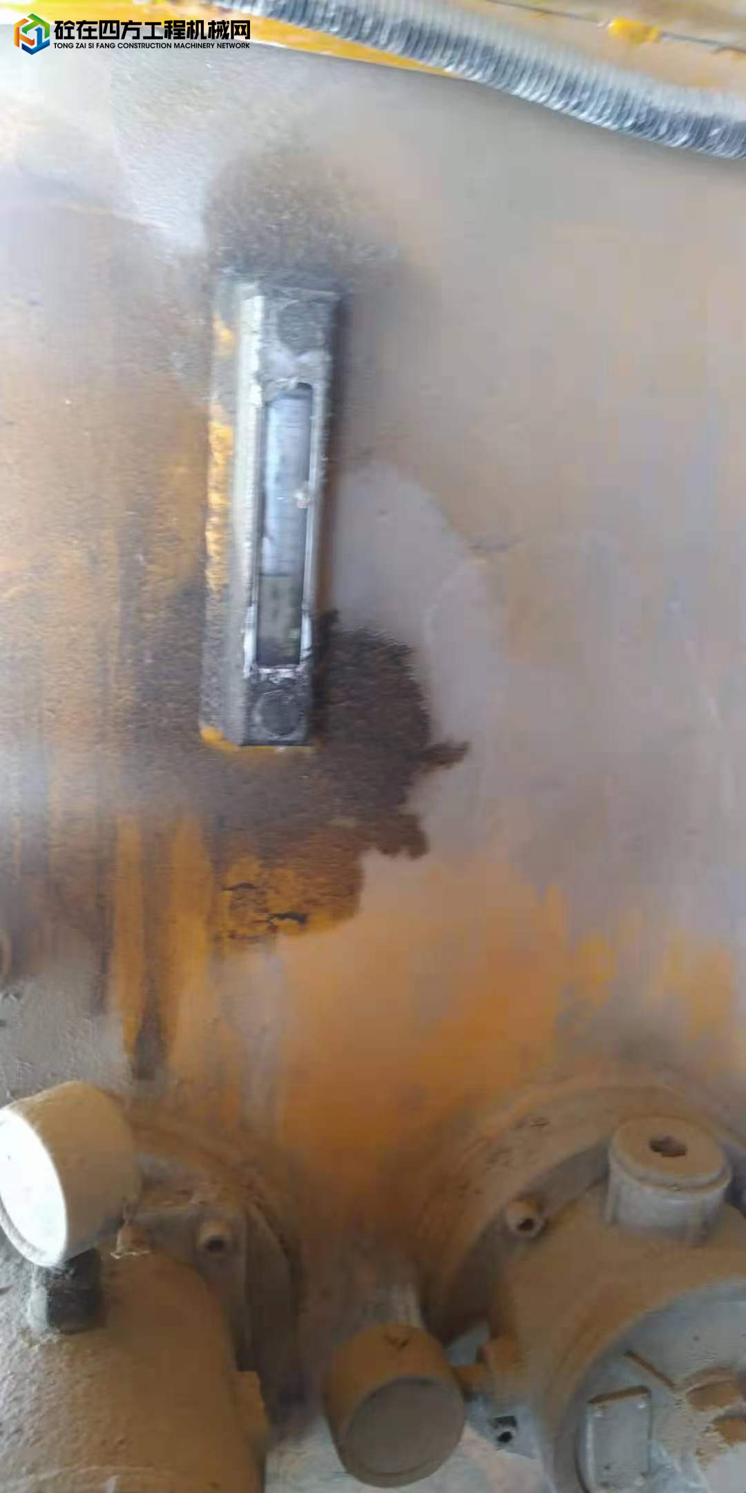 https://images.tongzsf.com/tong/truck_machine/20211204/161ab1dac9fa05.jpg