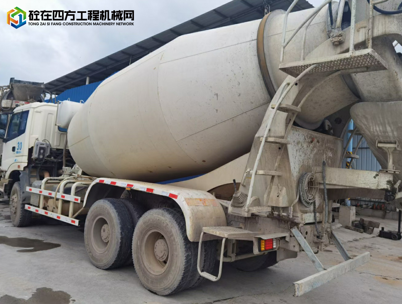 https://images.tongzsf.com/tong/truck_machine/20211204/161ab8d54808b0.jpg