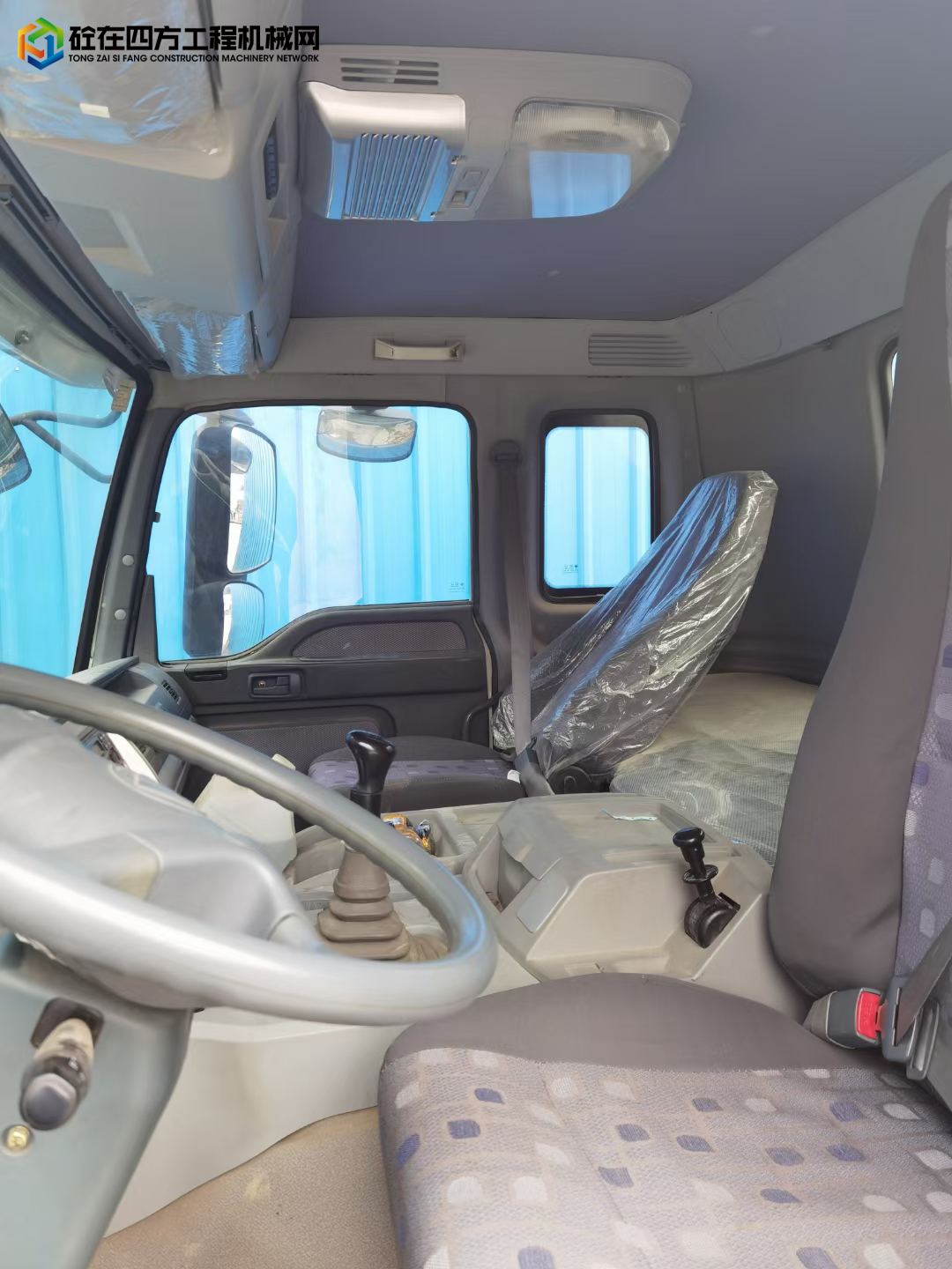 https://images.tongzsf.com/tong/truck_machine/20211204/161ab8d5600357.jpg