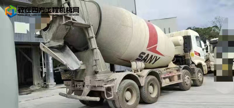 https://images.tongzsf.com/tong/truck_machine/20211205/161ac1c56073bc.jpg