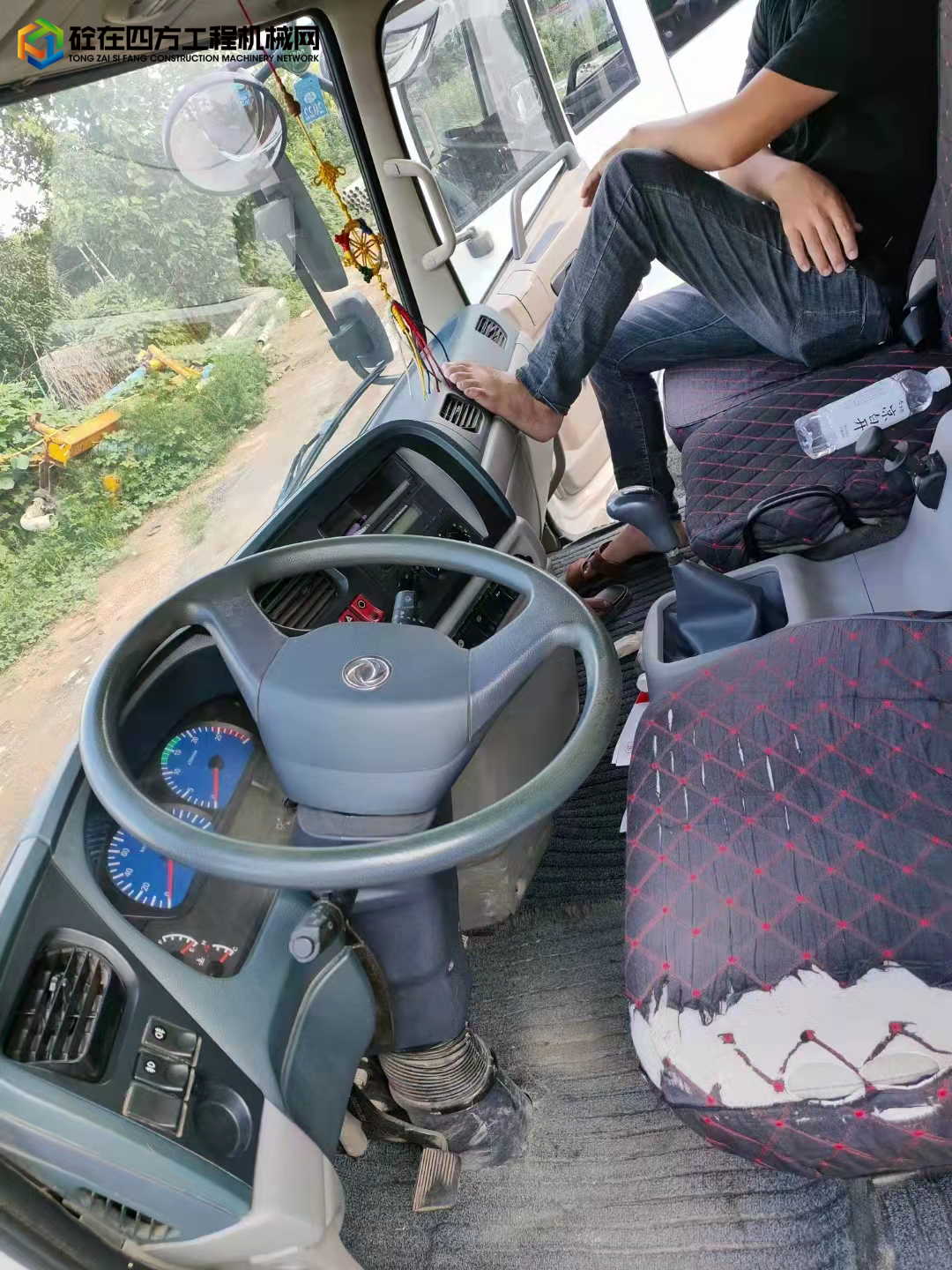 https://images.tongzsf.com/tong/truck_machine/20211206/161adf2c6cc5ff.jpg