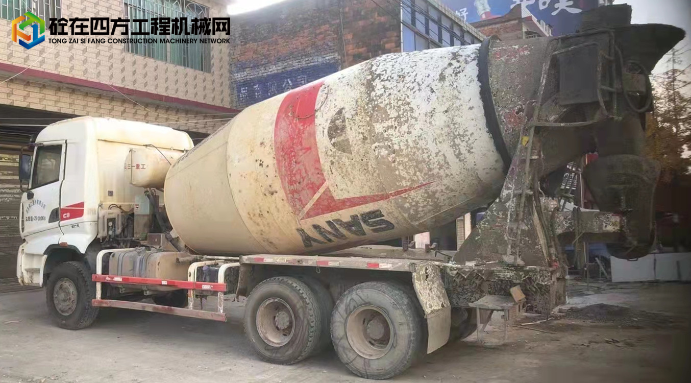 https://images.tongzsf.com/tong/truck_machine/20211207/161af26febf2e1.jpg