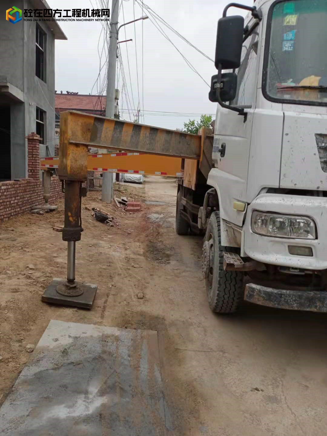 https://images.tongzsf.com/tong/truck_machine/20211208/161b02e8ca52d0.jpg