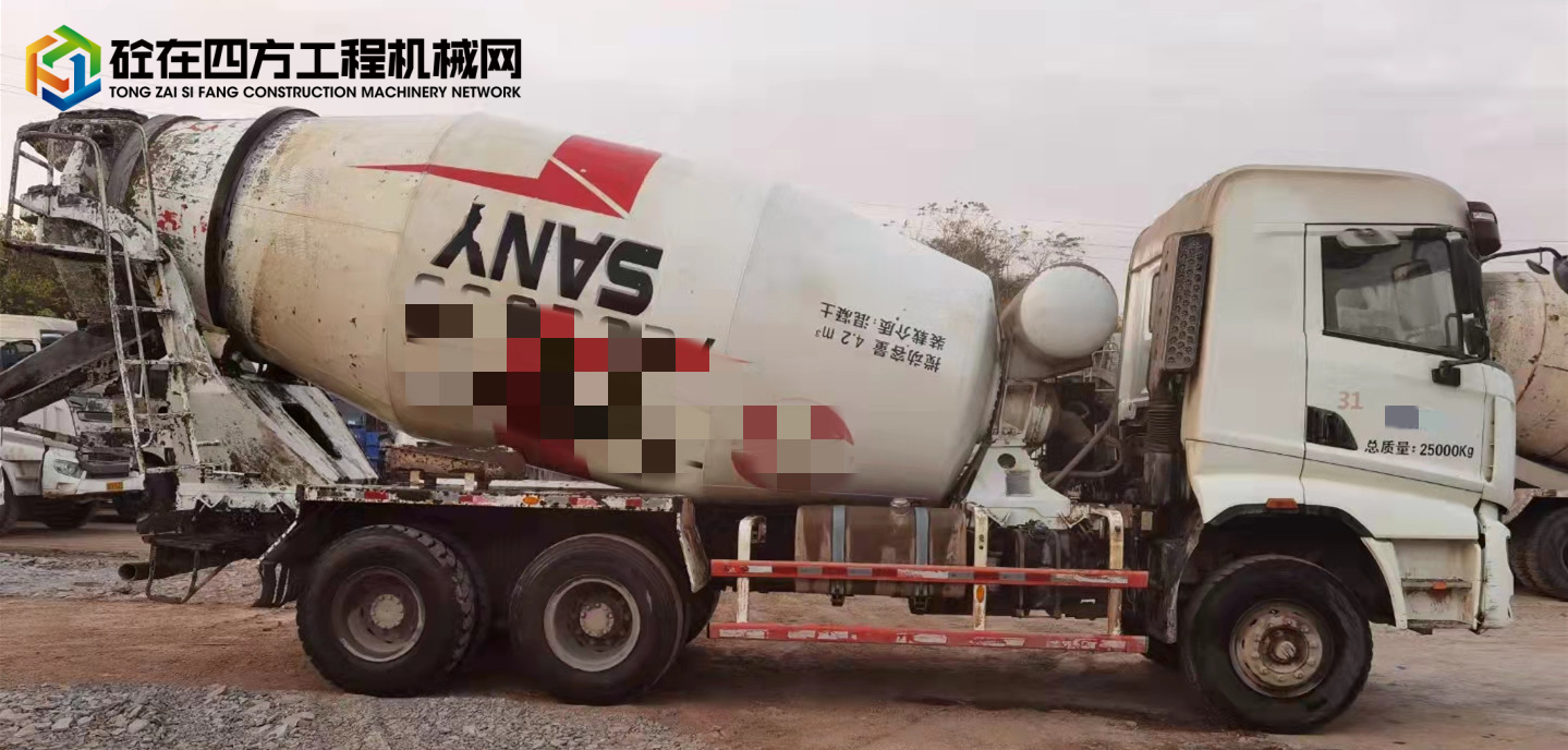 https://images.tongzsf.com/tong/truck_machine/20211208/161b06e884bc90.jpg