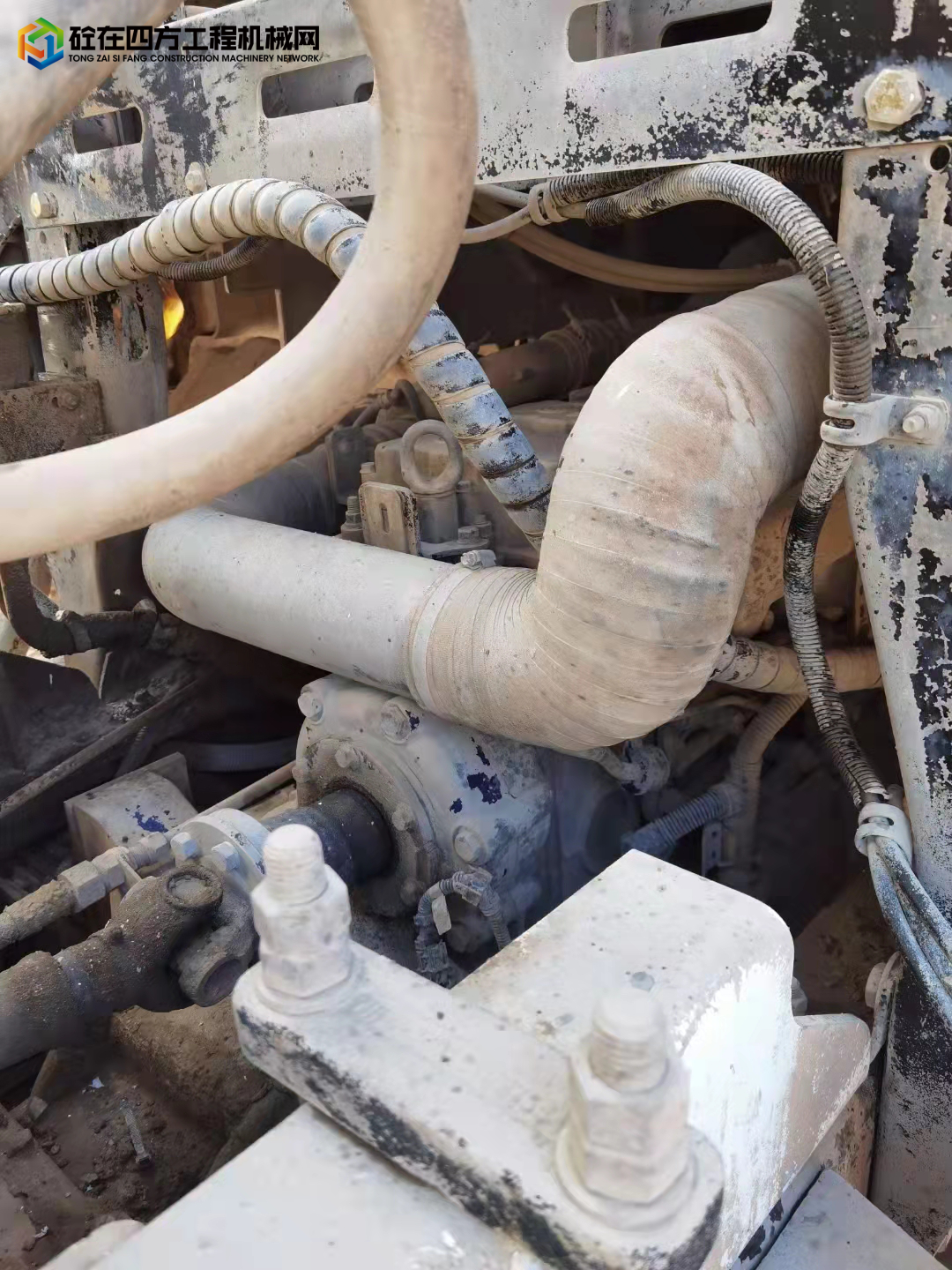 https://images.tongzsf.com/tong/truck_machine/20211208/161b06e9a708c2.jpg