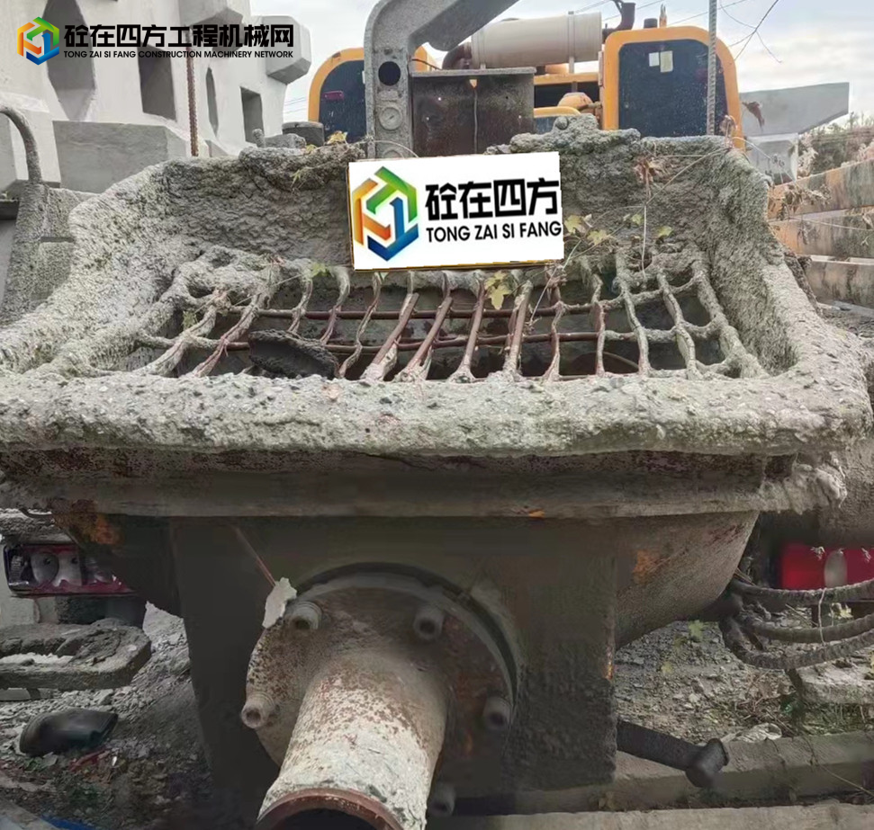 https://images.tongzsf.com/tong/truck_machine/20211209/161b19e3b75f38.jpg
