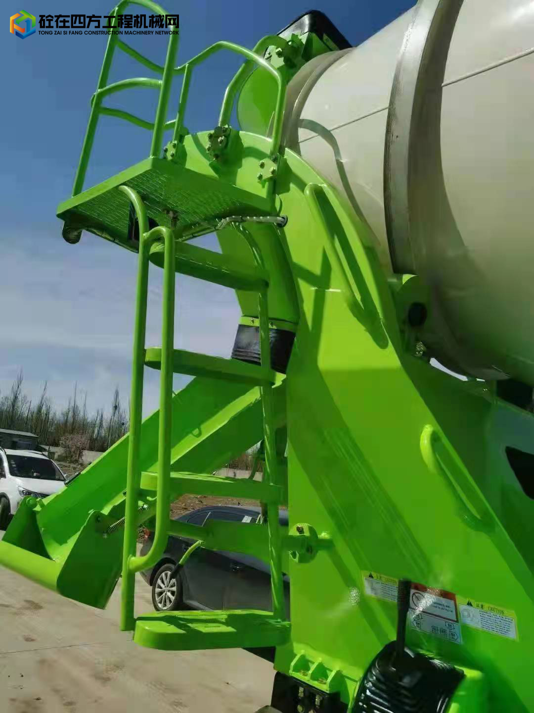 https://images.tongzsf.com/tong/truck_machine/20211209/161b1db5a8caa8.jpg