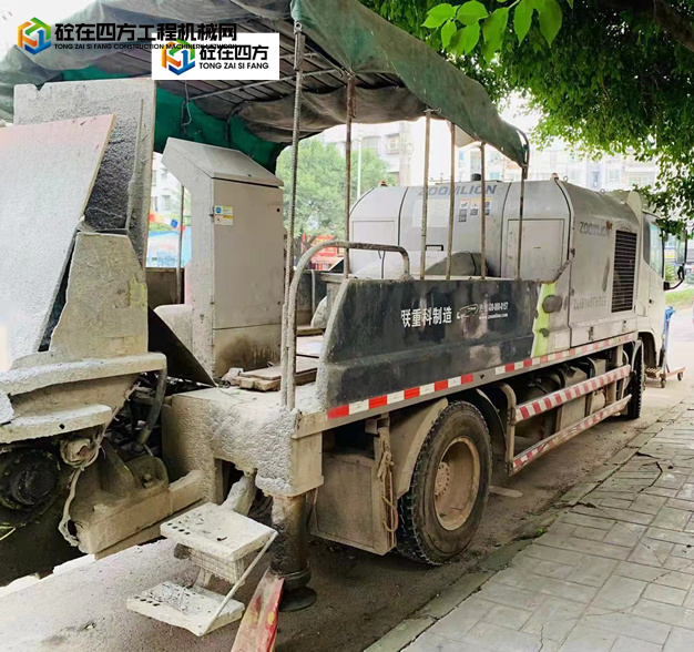 https://images.tongzsf.com/tong/truck_machine/20211210/161b2cea5d2bdf.jpg