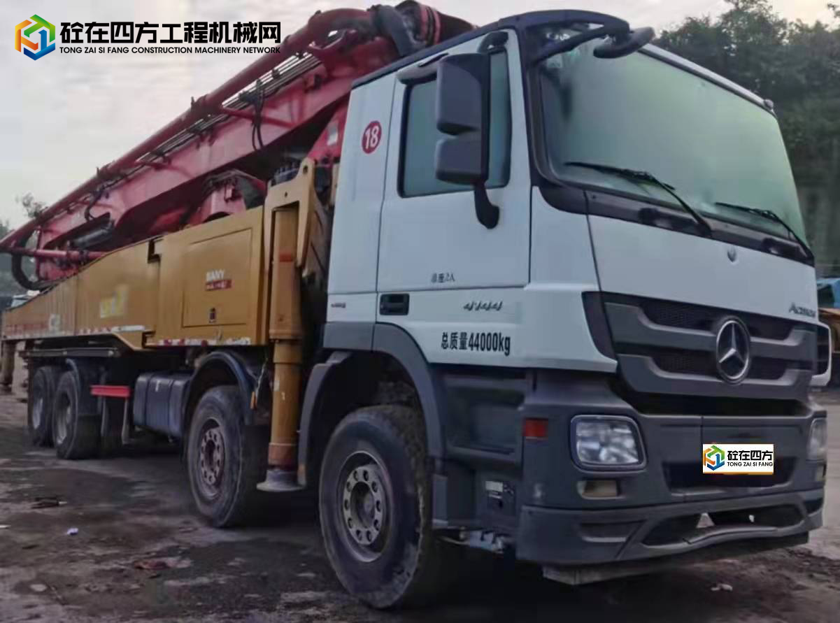 https://images.tongzsf.com/tong/truck_machine/20211215/161b957d4c3fa2.jpg