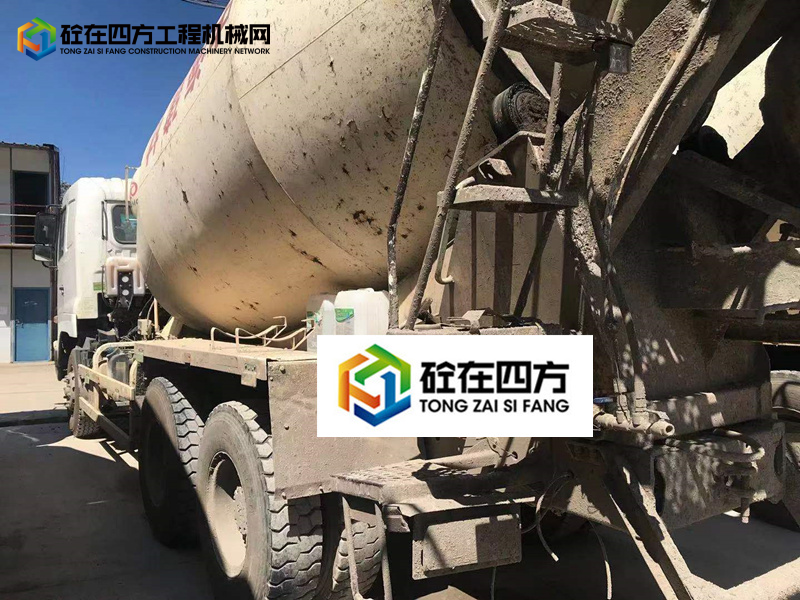 https://images.tongzsf.com/tong/truck_machine/20211215/161b99b85e5128.jpg