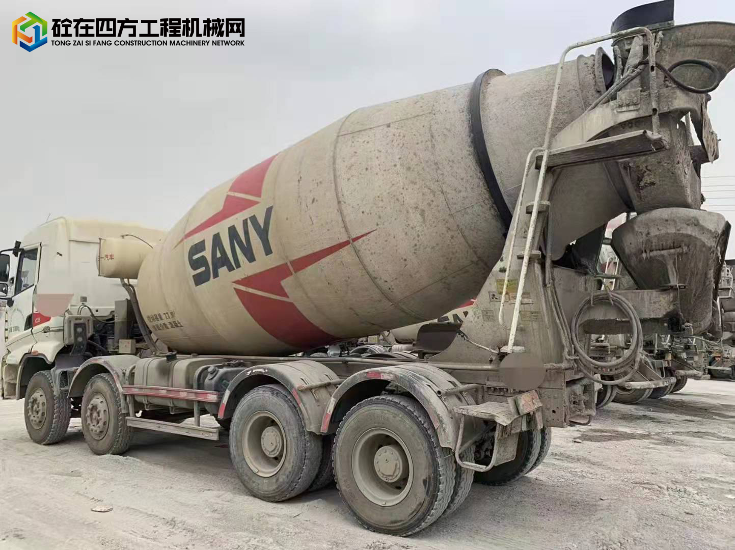 https://images.tongzsf.com/tong/truck_machine/20211215/161b9a902bcbc1.jpg