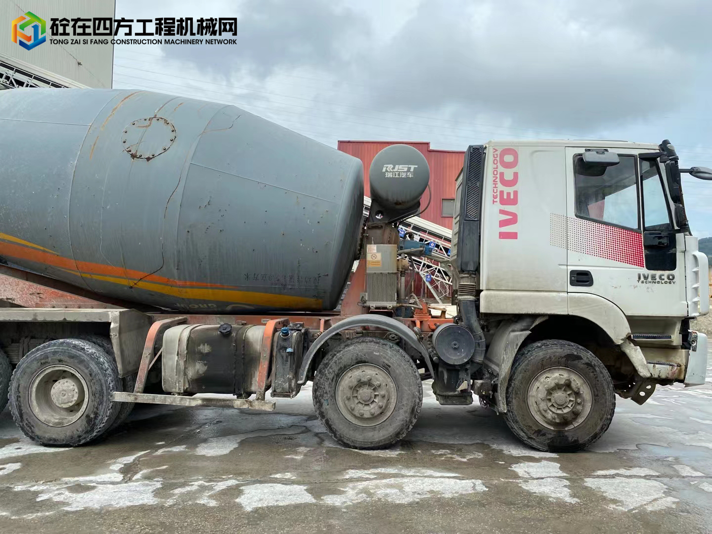 https://images.tongzsf.com/tong/truck_machine/20211215/161b9daf68cc88.jpg