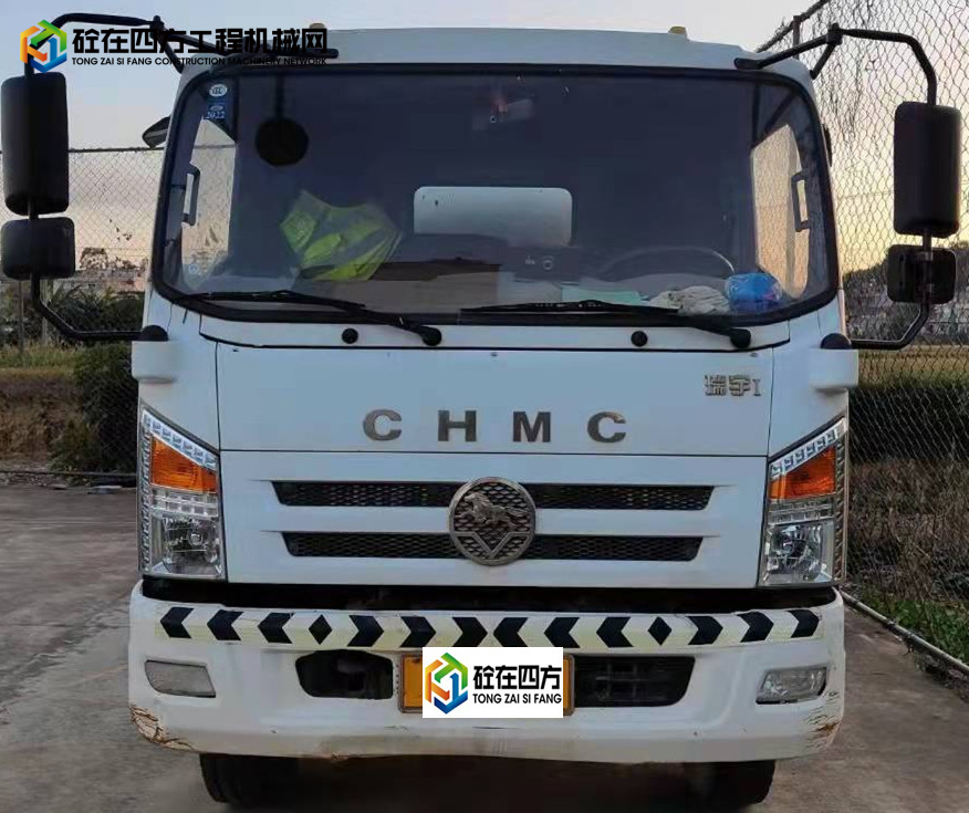 https://images.tongzsf.com/tong/truck_machine/20211216/161baa7f46d541.jpg