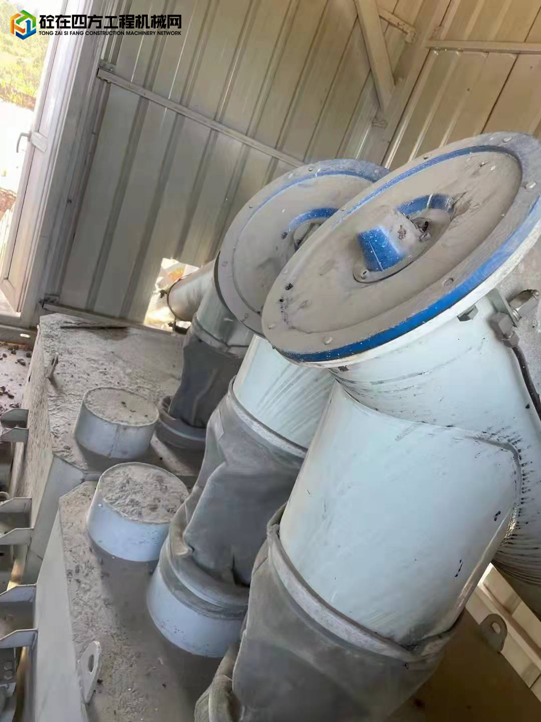 https://images.tongzsf.com/tong/truck_machine/20211217/161bbeb0be9ad4.jpg