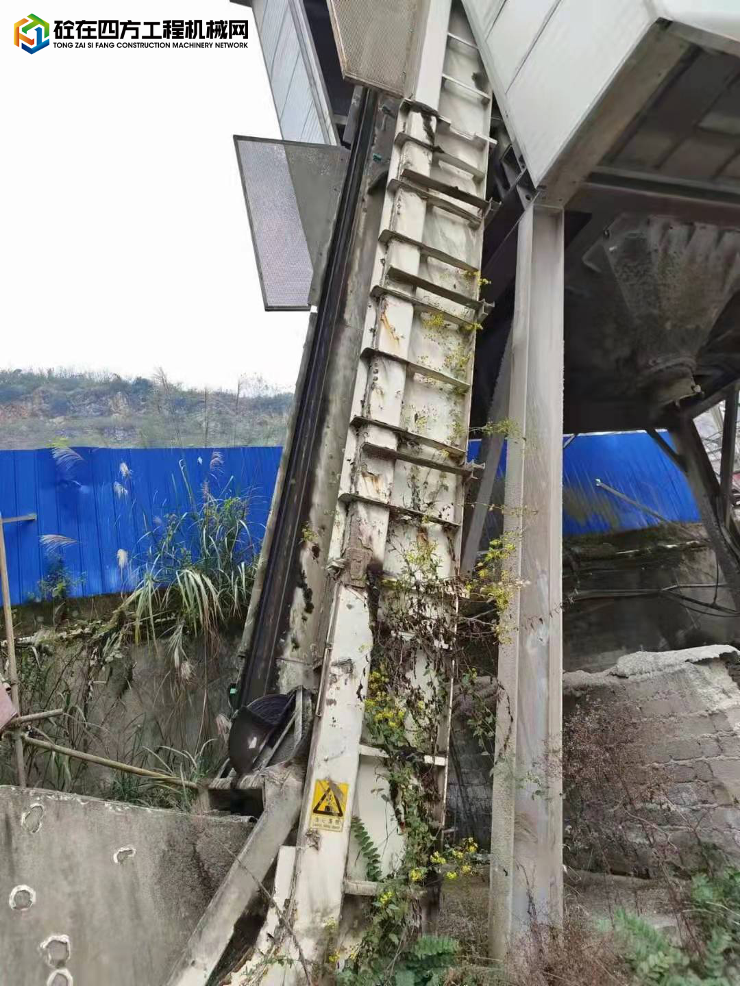 https://images.tongzsf.com/tong/truck_machine/20211217/161bbf2cbad746.jpg