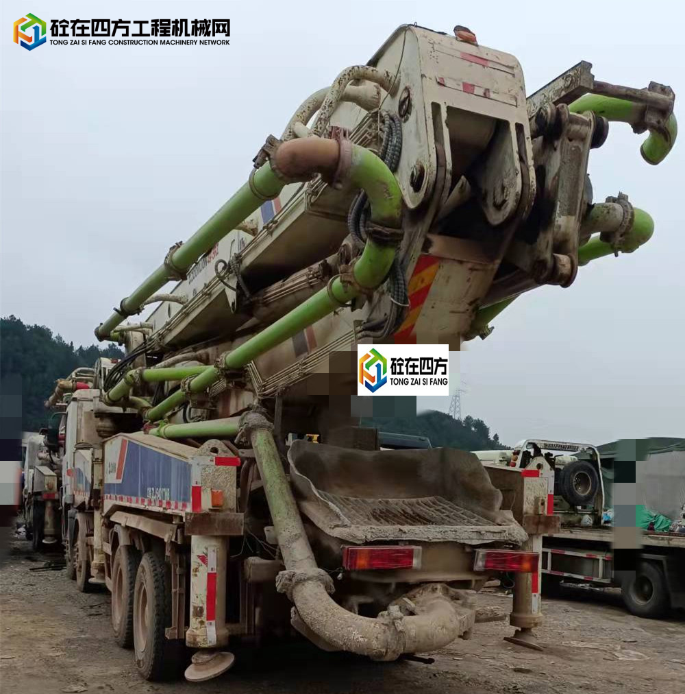 https://images.tongzsf.com/tong/truck_machine/20211218/161bd99fd0aa71.jpg