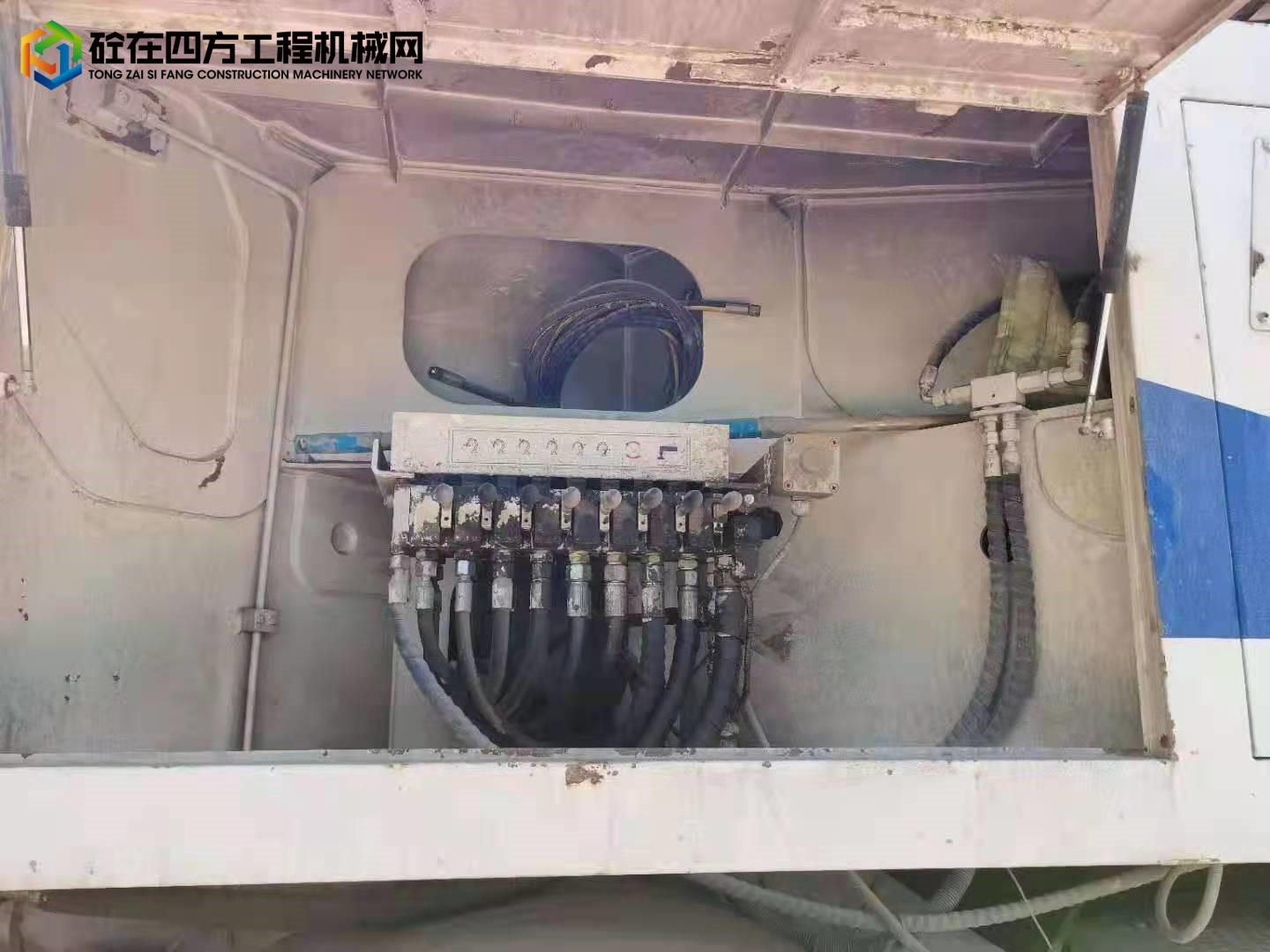 https://images.tongzsf.com/tong/truck_machine/20211220/161c04e10987da.jpg