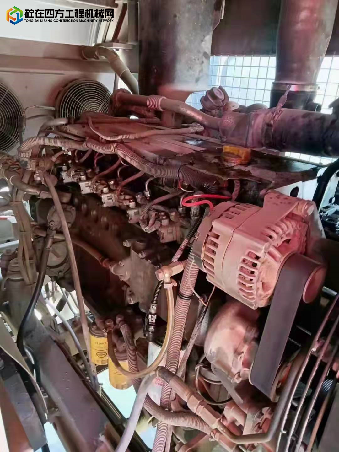 https://images.tongzsf.com/tong/truck_machine/20211221/161c12d90e0ace.jpg