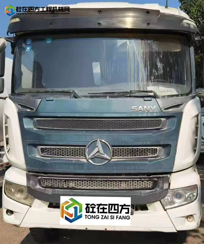 https://images.tongzsf.com/tong/truck_machine/20211221/161c19419bc422.jpg