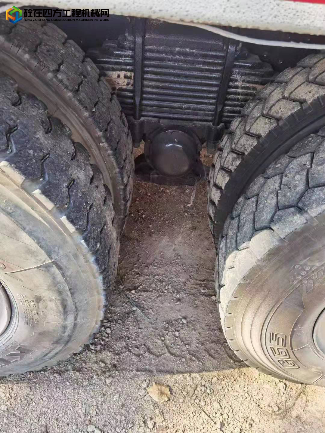 https://images.tongzsf.com/tong/truck_machine/20211221/161c19426038b6.jpg