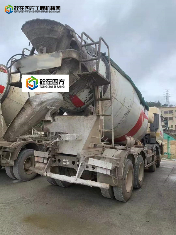 https://images.tongzsf.com/tong/truck_machine/20211221/161c1a6c95d29e.jpg