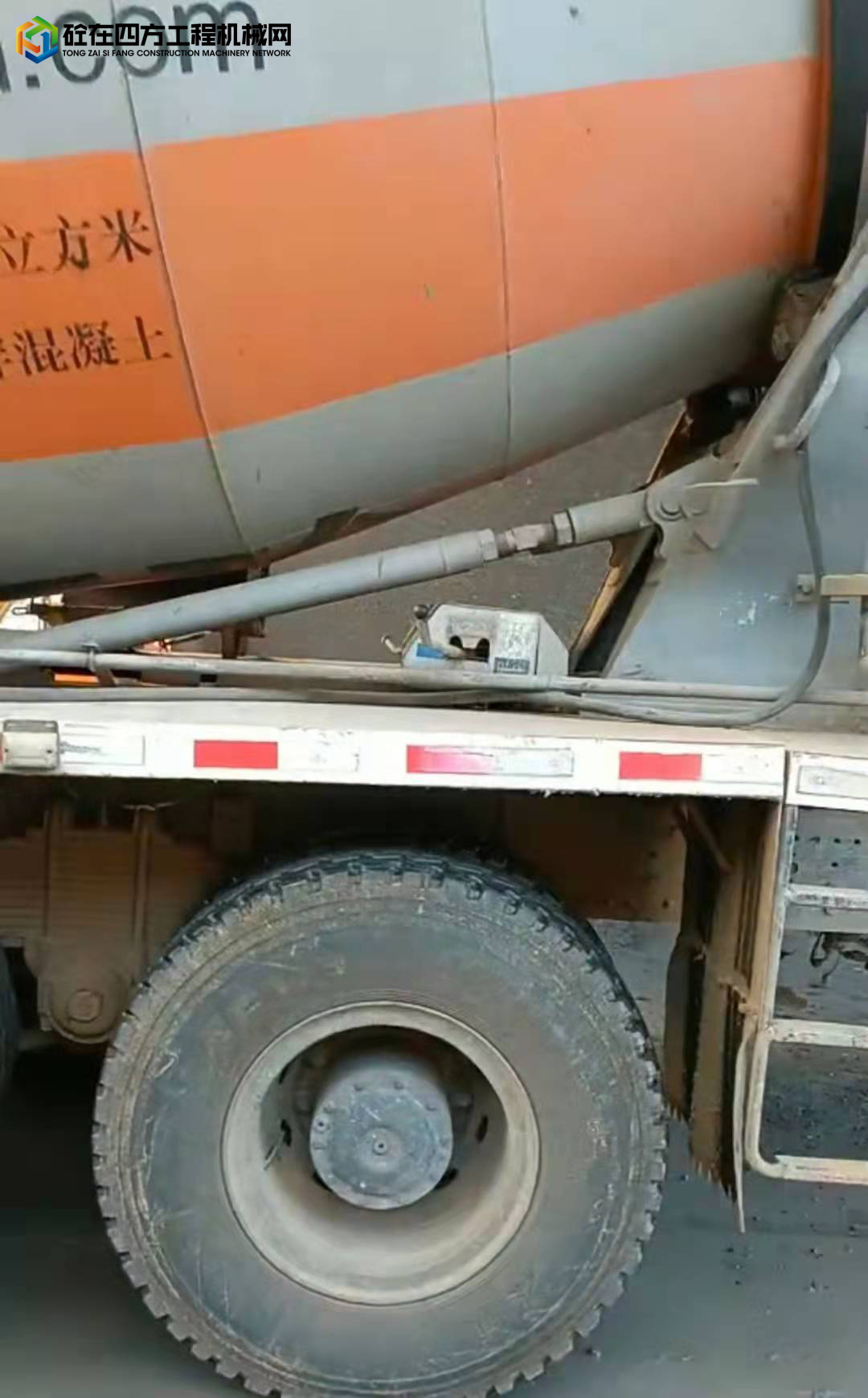 https://images.tongzsf.com/tong/truck_machine/20211222/161c29d5d04b3a.jpg