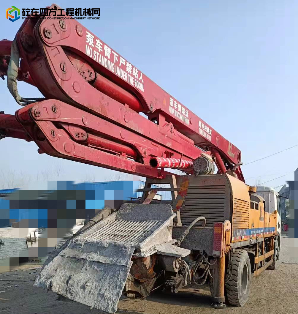 https://images.tongzsf.com/tong/truck_machine/20211222/161c2ed554bc64.jpg