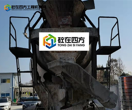 https://images.tongzsf.com/tong/truck_machine/20211222/161c2f2d54c6e3.jpg