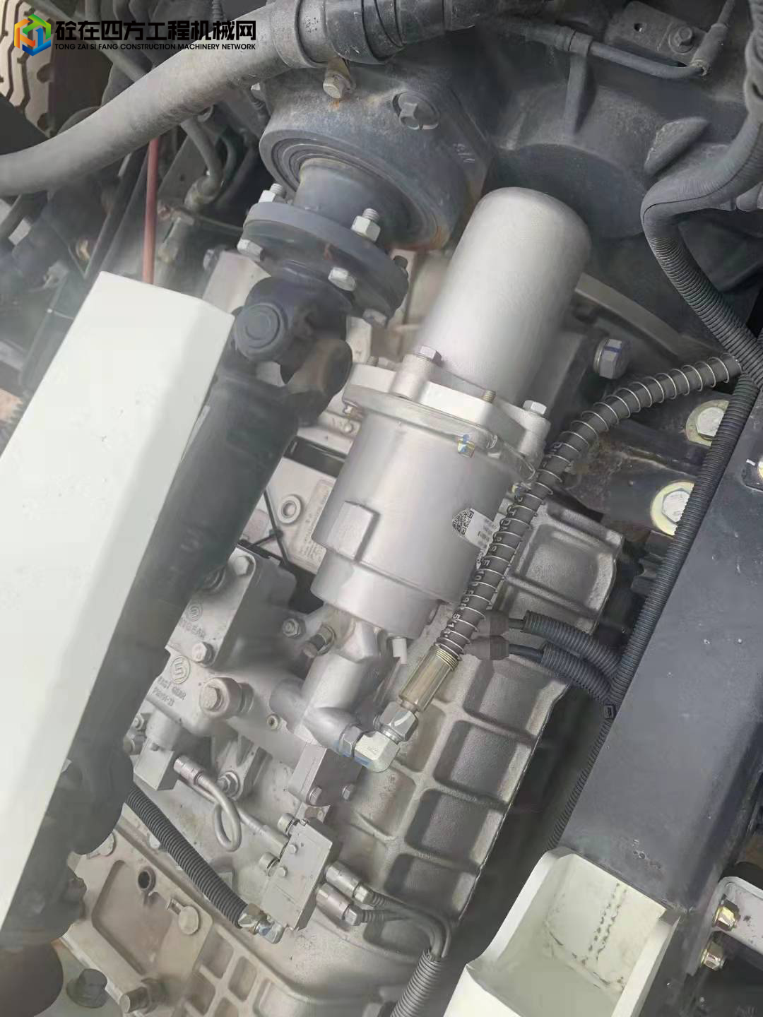 https://images.tongzsf.com/tong/truck_machine/20211223/161c3f3f5d5217.jpg