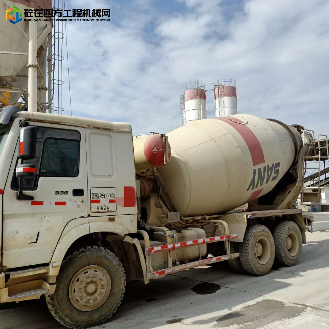 https://images.tongzsf.com/tong/truck_machine/20211223/161c4355508fec.jpg