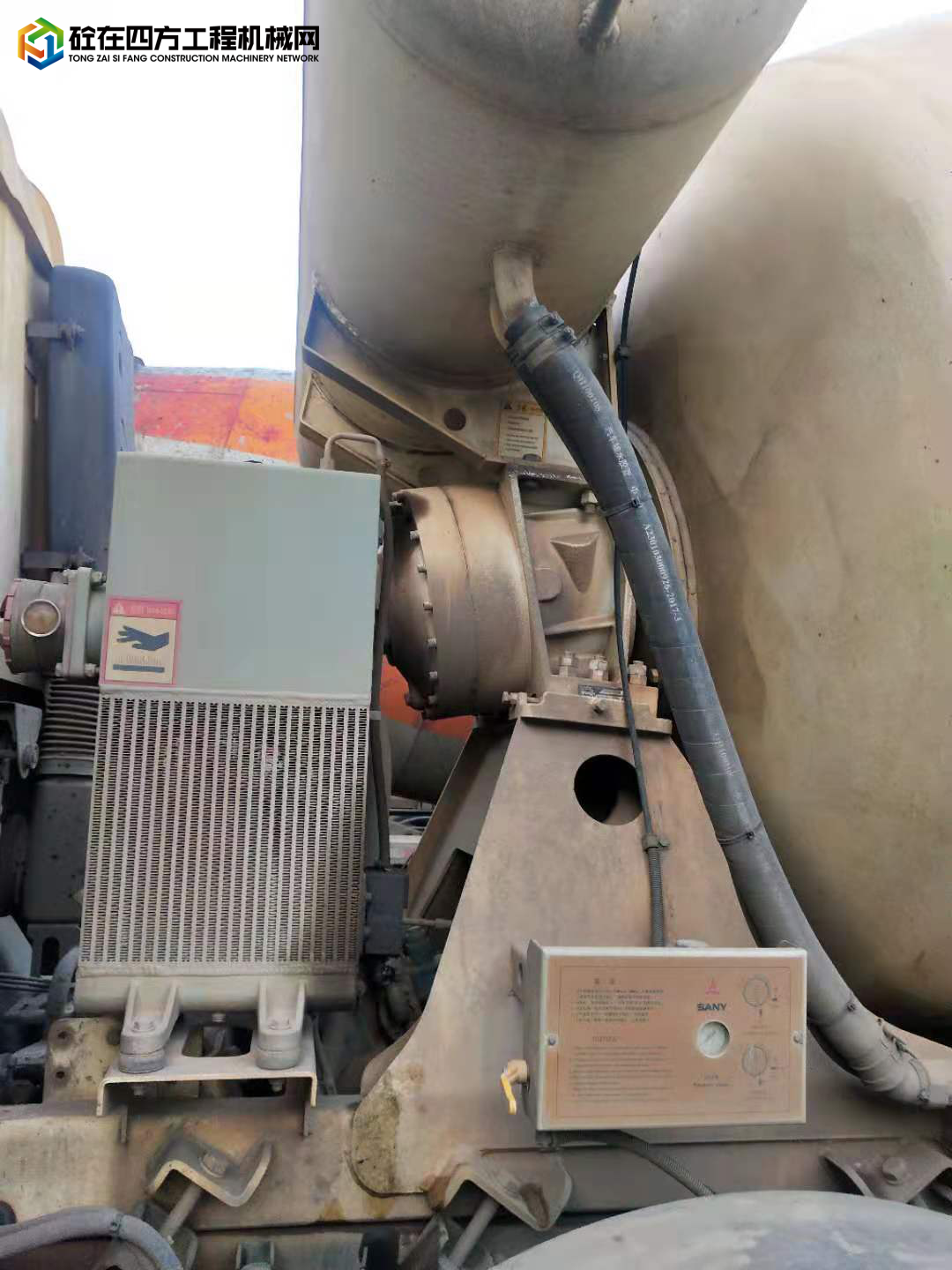 https://images.tongzsf.com/tong/truck_machine/20211224/161c5422ee534c.jpg