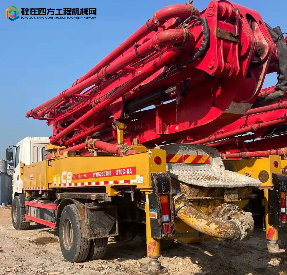 https://images.tongzsf.com/tong/truck_machine/20211224/161c57b93244c9.jpg