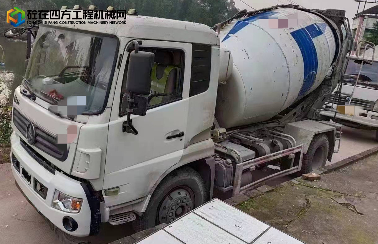 https://images.tongzsf.com/tong/truck_machine/20211225/161c6865968dee.jpg