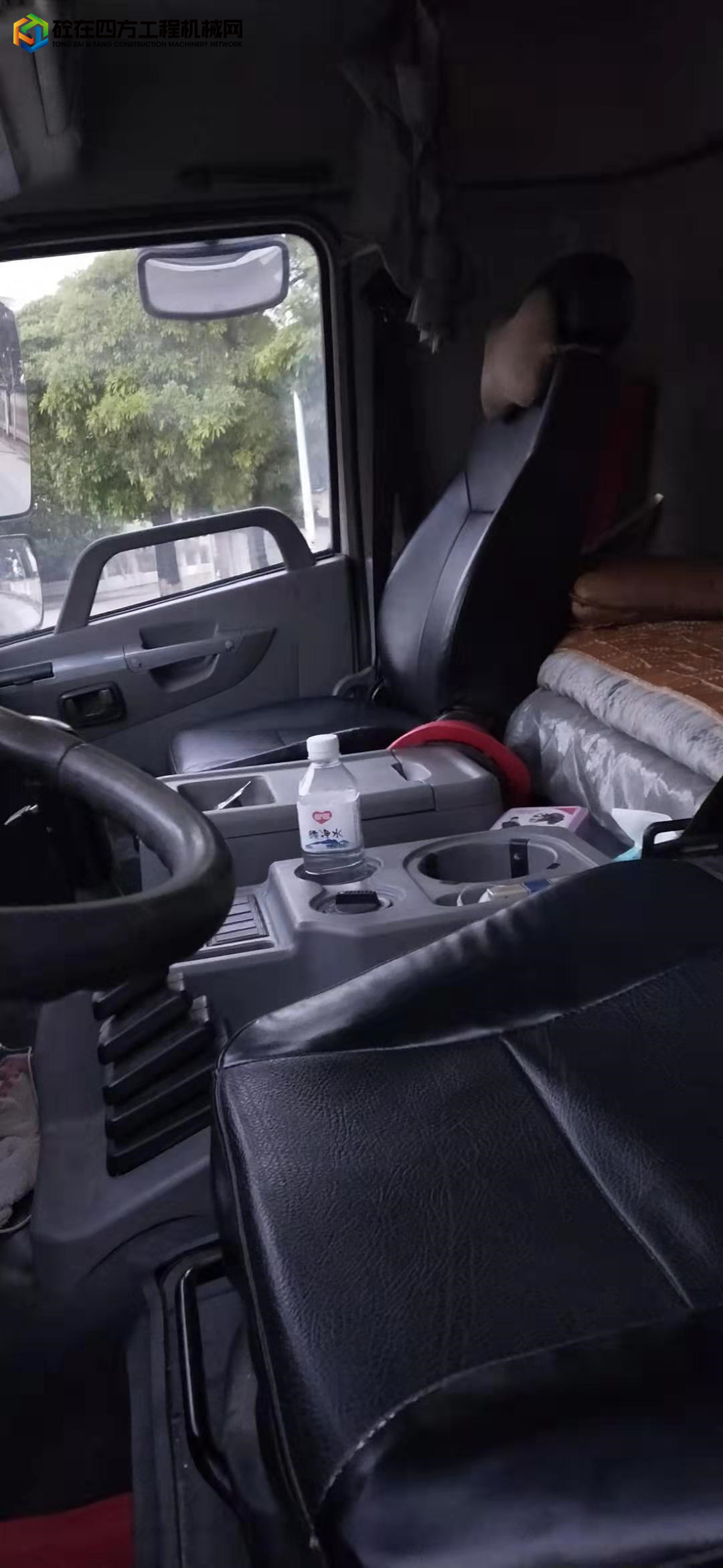 https://images.tongzsf.com/tong/truck_machine/20211225/161c6b3967c6f8.jpg