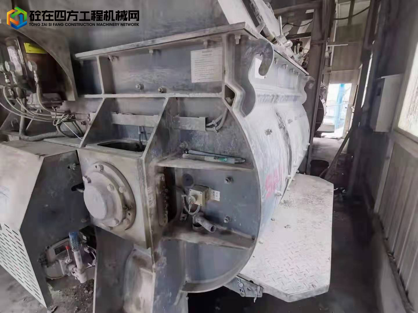 https://images.tongzsf.com/tong/truck_machine/20211225/161c6b5e4be636.jpg