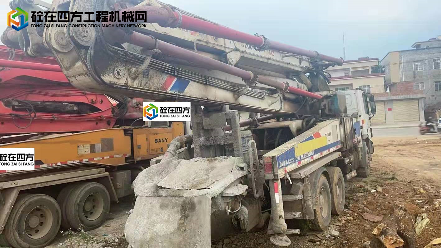 https://images.tongzsf.com/tong/truck_machine/20211227/161c9197d9bbd2.jpg