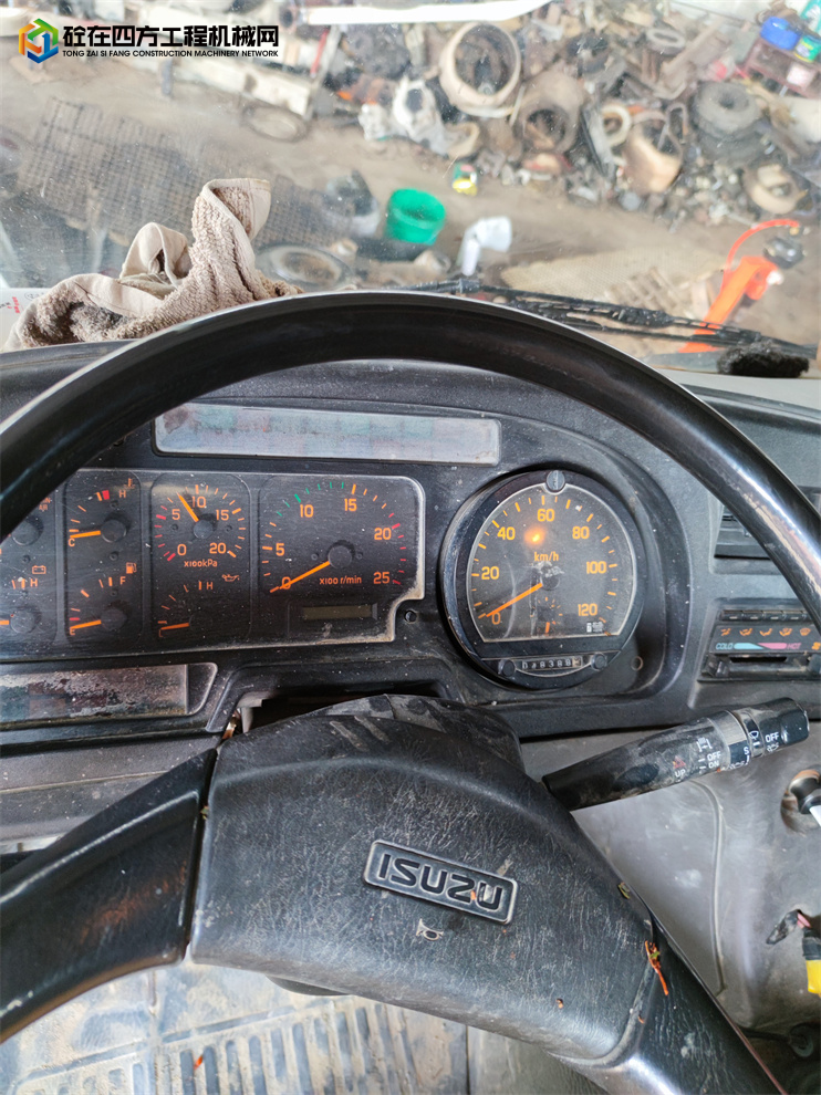 https://images.tongzsf.com/tong/truck_machine/20211227/161c92bc15d709.jpg