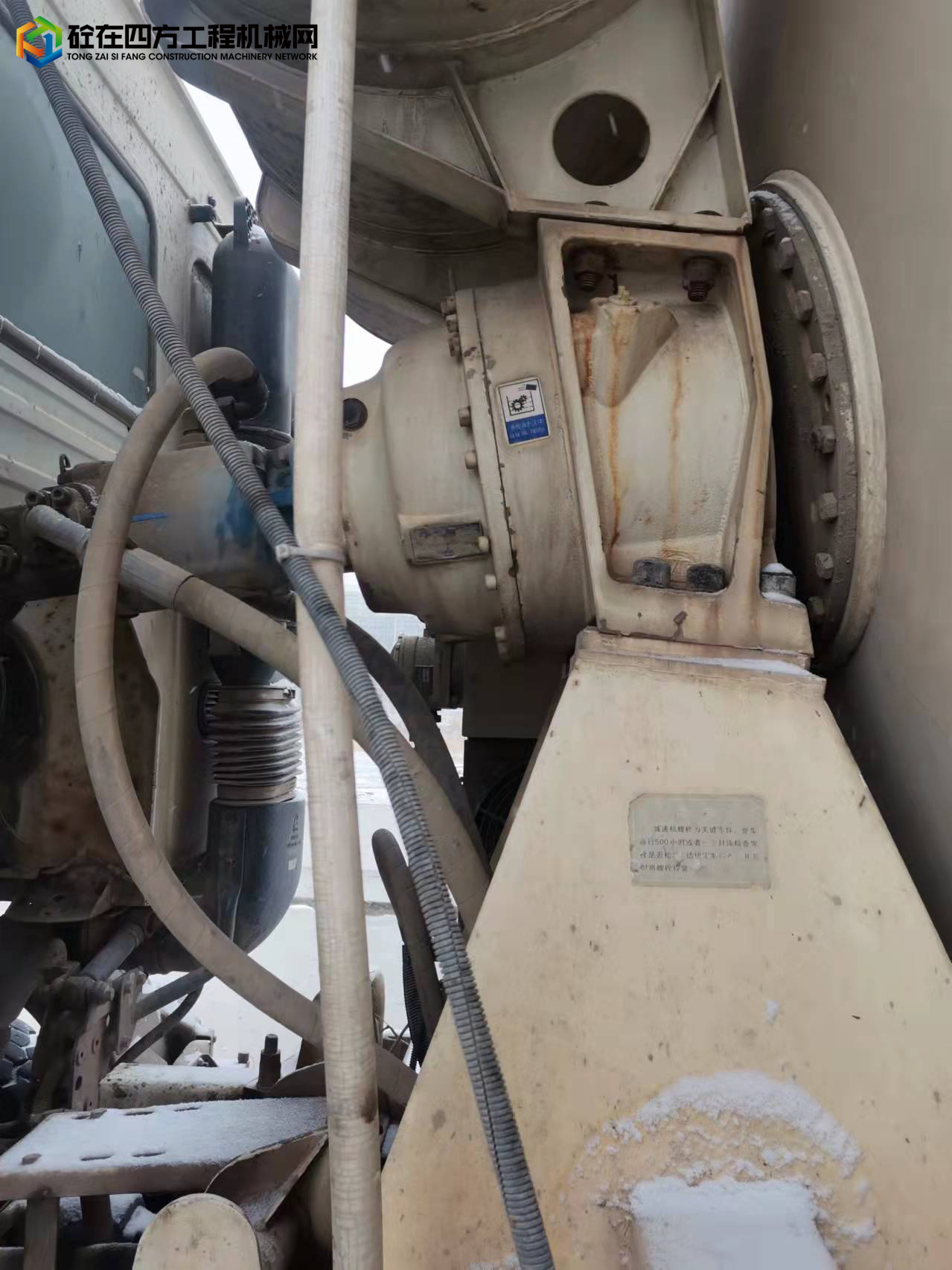 https://images.tongzsf.com/tong/truck_machine/20211227/161c953adac46e.jpg