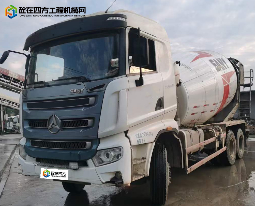 https://images.tongzsf.com/tong/truck_machine/20211228/161ca660fe91db.jpg