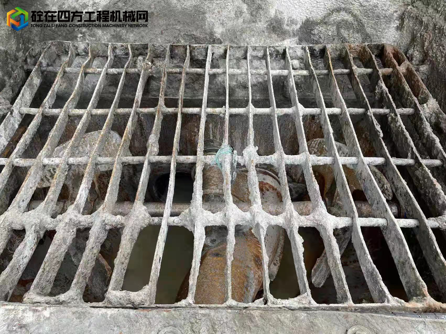 https://images.tongzsf.com/tong/truck_machine/20211228/161ca7569d440a.jpg