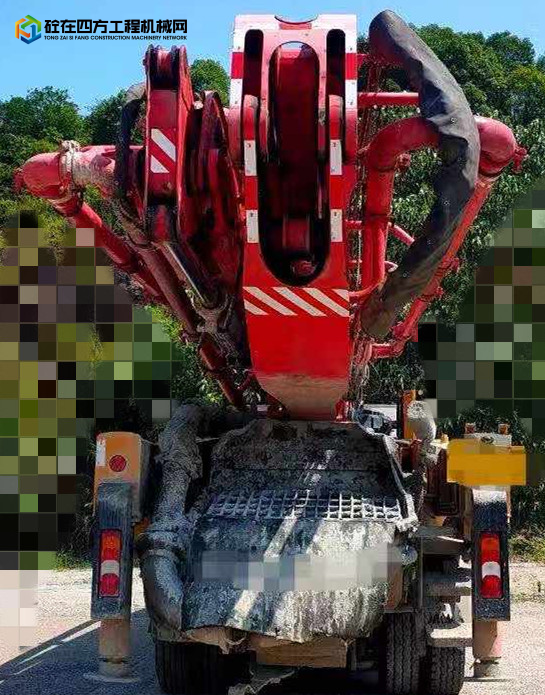 https://images.tongzsf.com/tong/truck_machine/20211228/161cab75250b7a.jpg